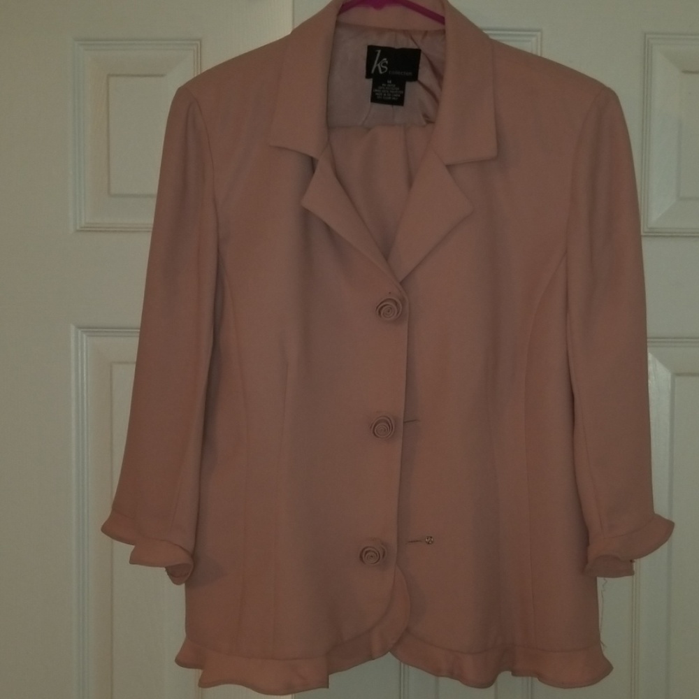 Gorgeous womens suit